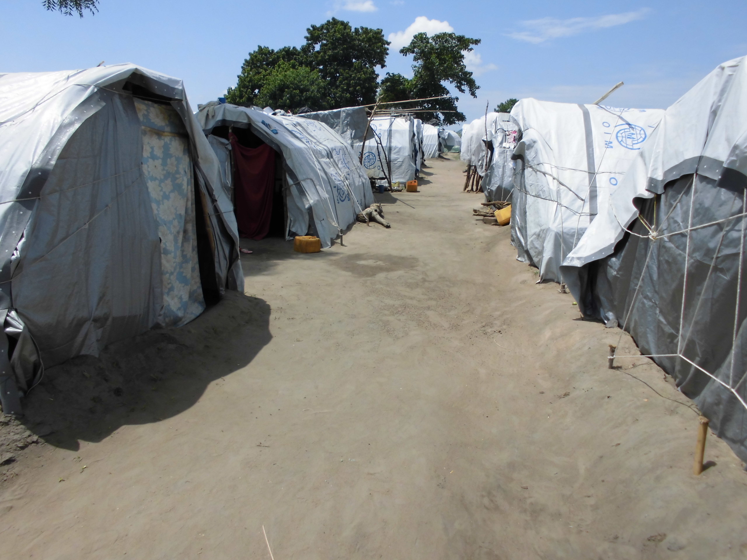 ジュバ近郊グンボ地区の避難民キャンプ