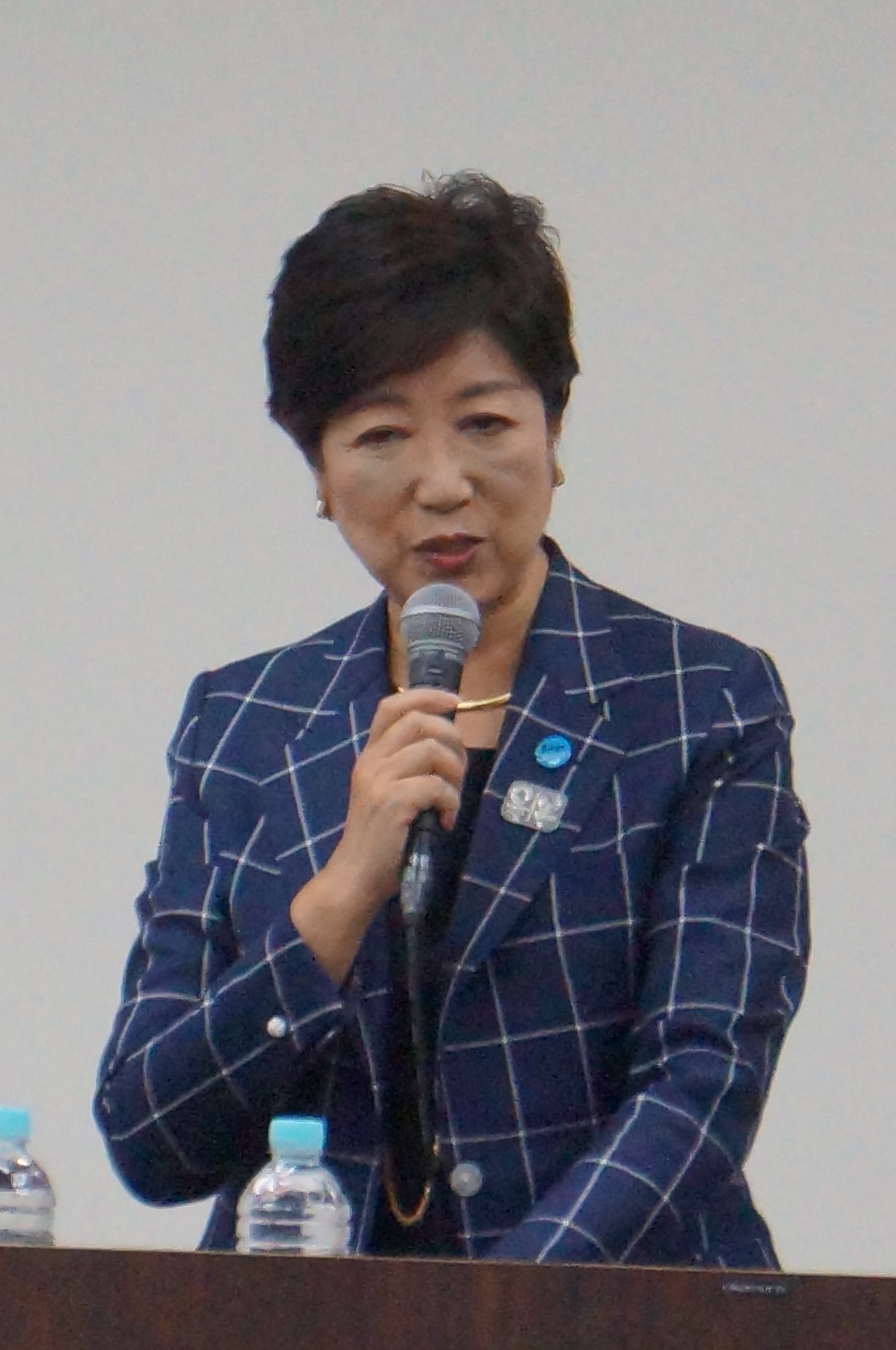 小池都知事