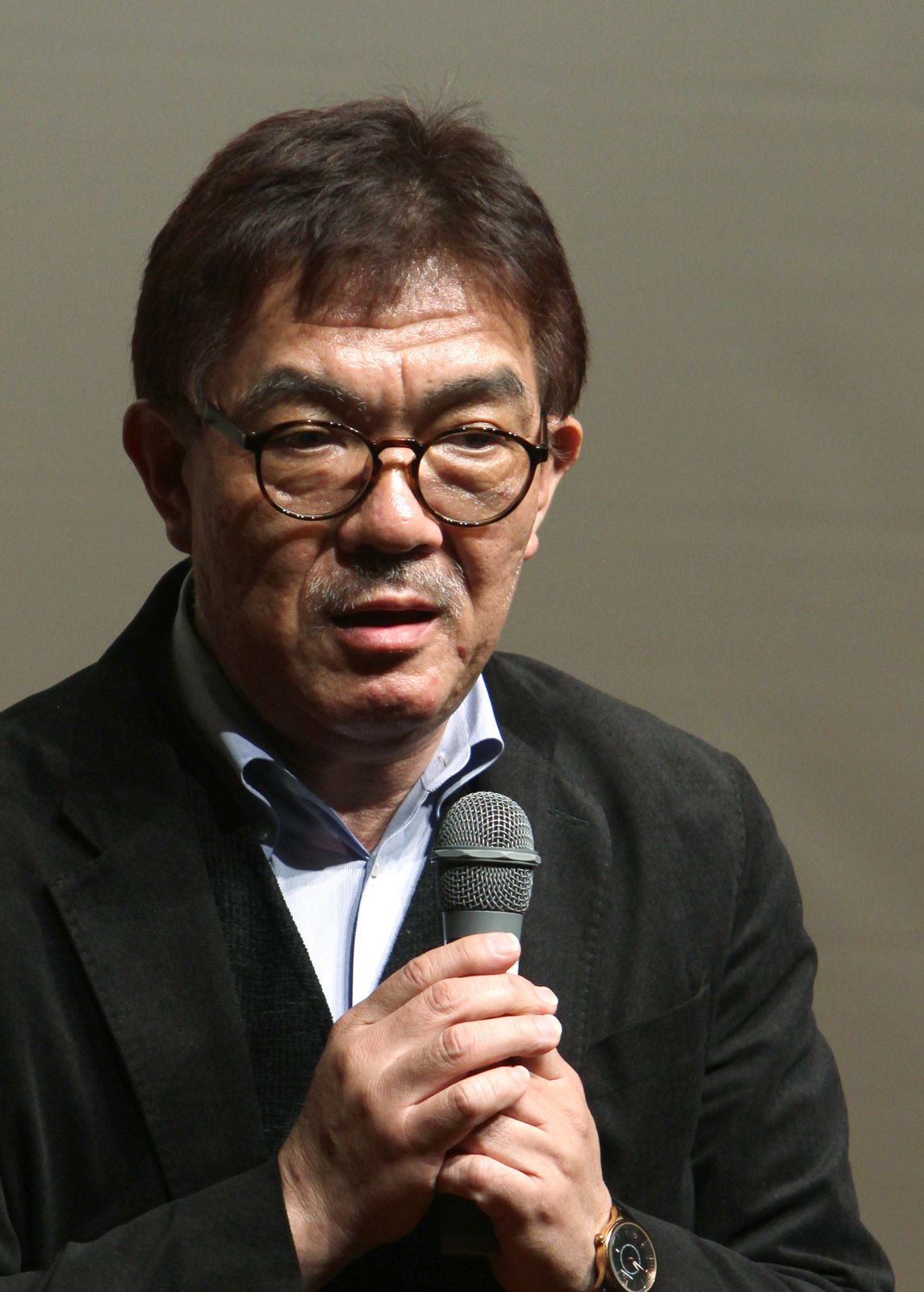 村上信夫氏