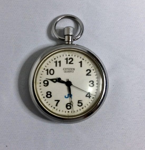 筆者がかつて使っていた二代目鉄道懐中時計