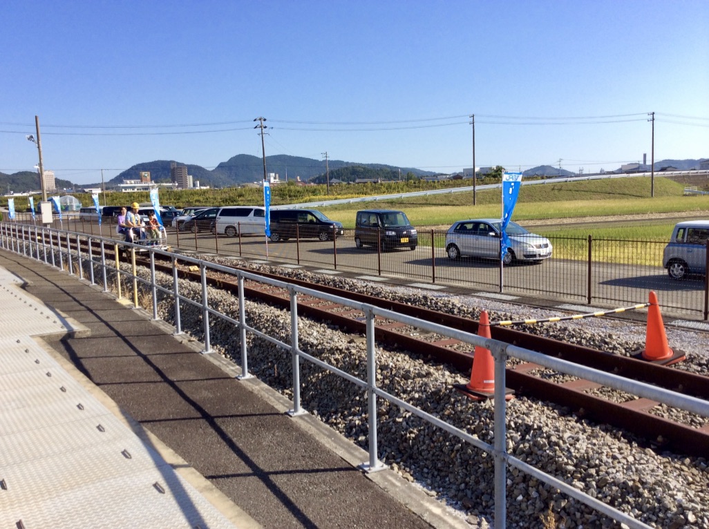 折り返し点に近づく軌道自転車（レールスター）