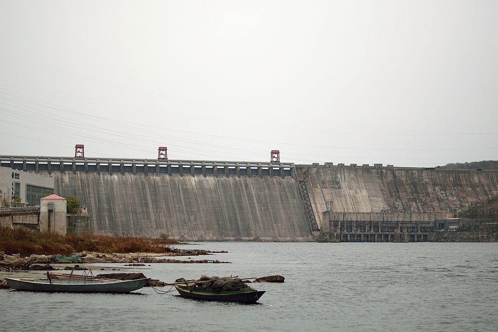 北朝鮮の重要な電力供給拠点 日本が作った 水豊ダム に行ってきた ハーバー ビジネス オンライン