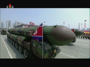北朝鮮軍事パレード