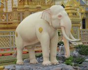 白象の像