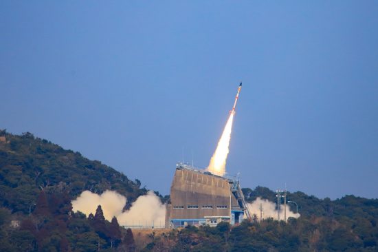 日本が開発した 世界最小ロケット 打ち上げ成功 そこに秘められた大きな可能性 ハーバー ビジネス オンライン
