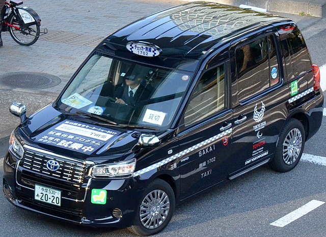 増加中の新型タクシー専用車 ジャパンタクシー 現場から聞くトホホな感想 ハーバー ビジネス オンライン