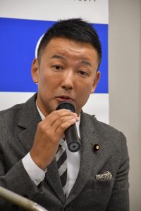 山本太郎・自由党代表