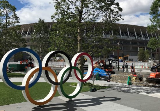 建設中の新国立競技場