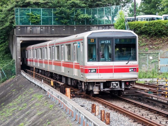 丸ノ内線はなぜ直接新宿 荻窪に向かわないのか 東京地下鉄100年史 ハーバー ビジネス オンライン
