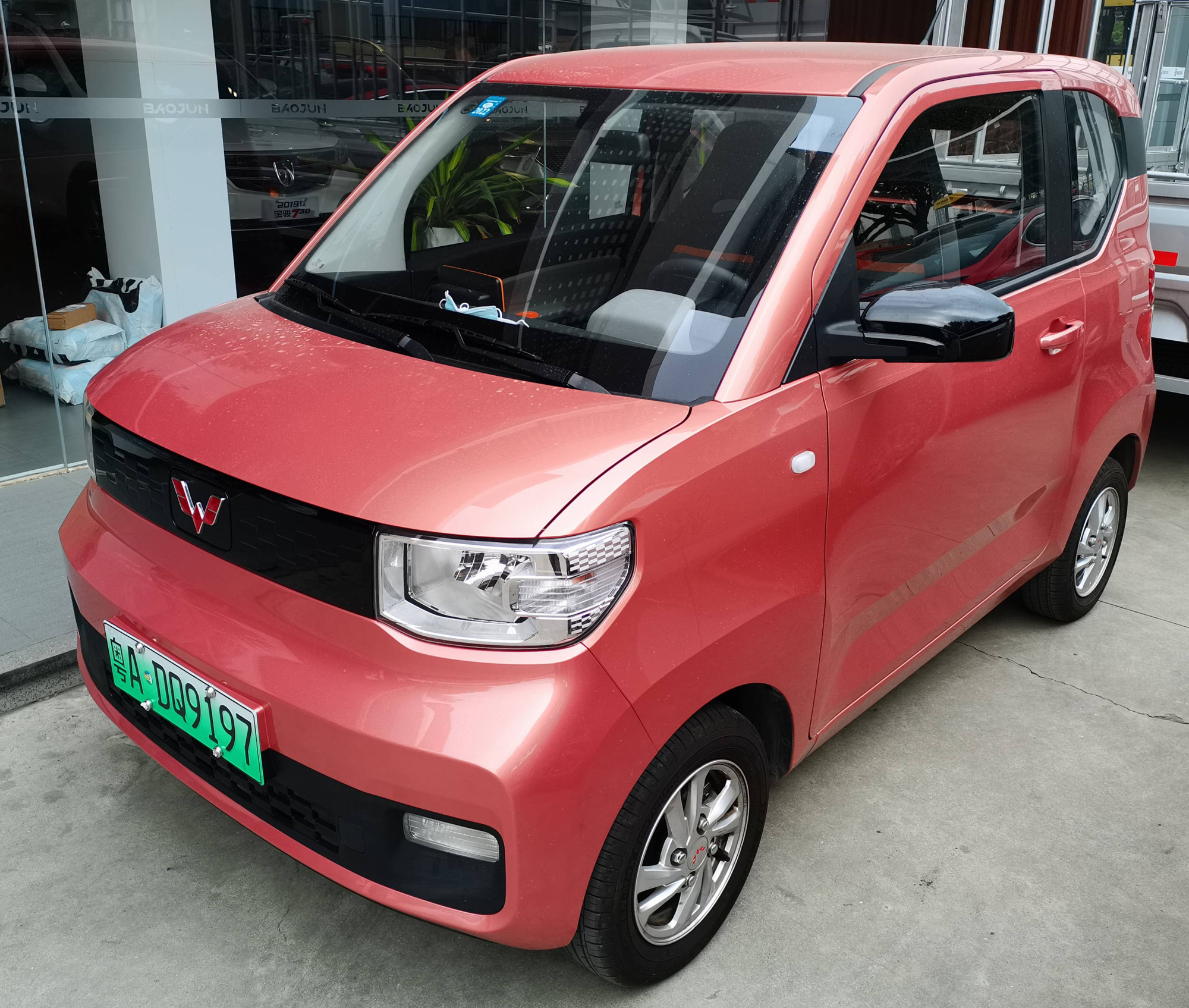 電気自動車 ミニ BIEJING SHINING STAR 全長3m級！ 電気自動車 ミニ BIEJING SHINING STAR 新型「激安モデル